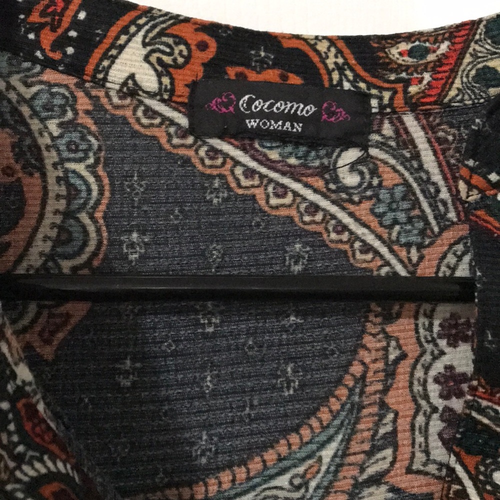 Top - Picture 3 of 4